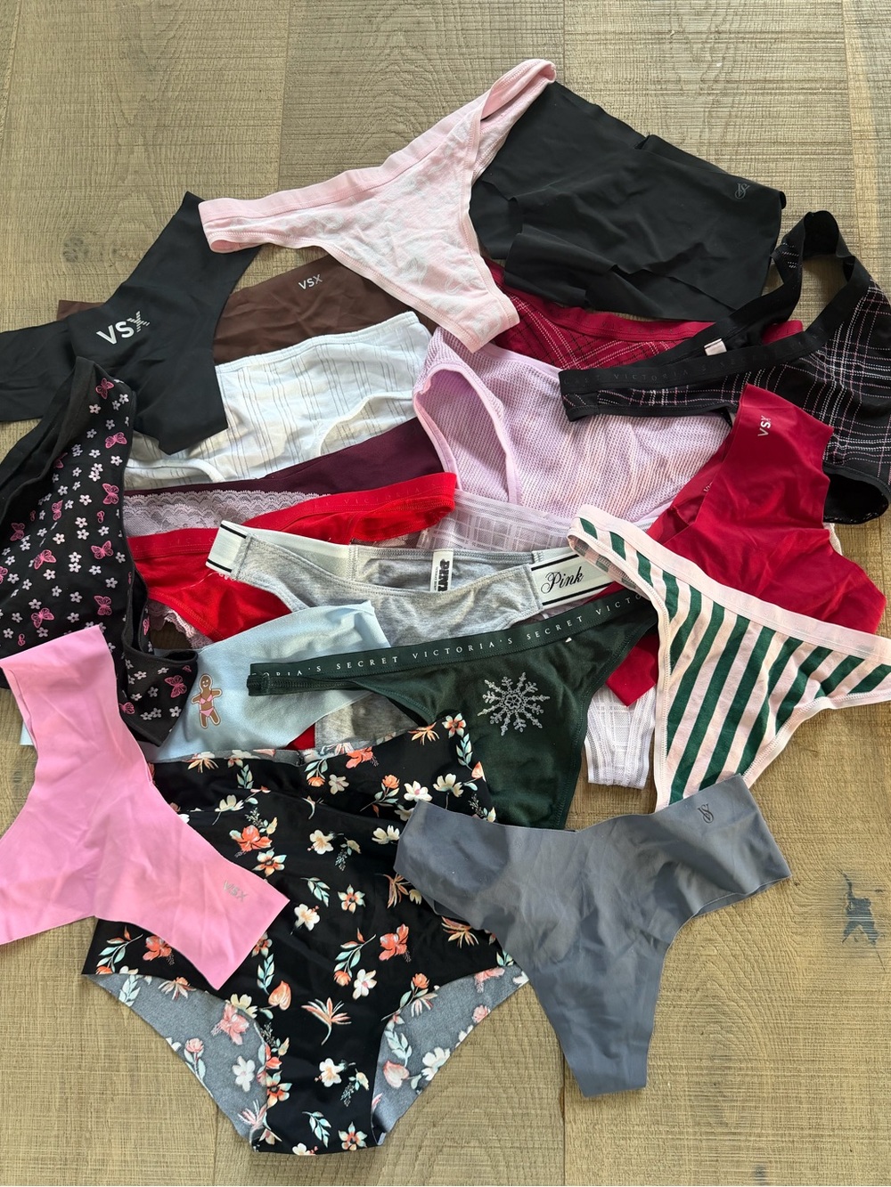 Victoria Secret Panties/Underwear lot of 21 pairs